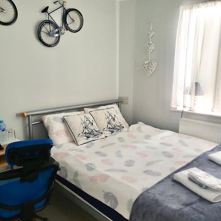 Comfortable Rooms In The House Оксфорд Екстериор снимка