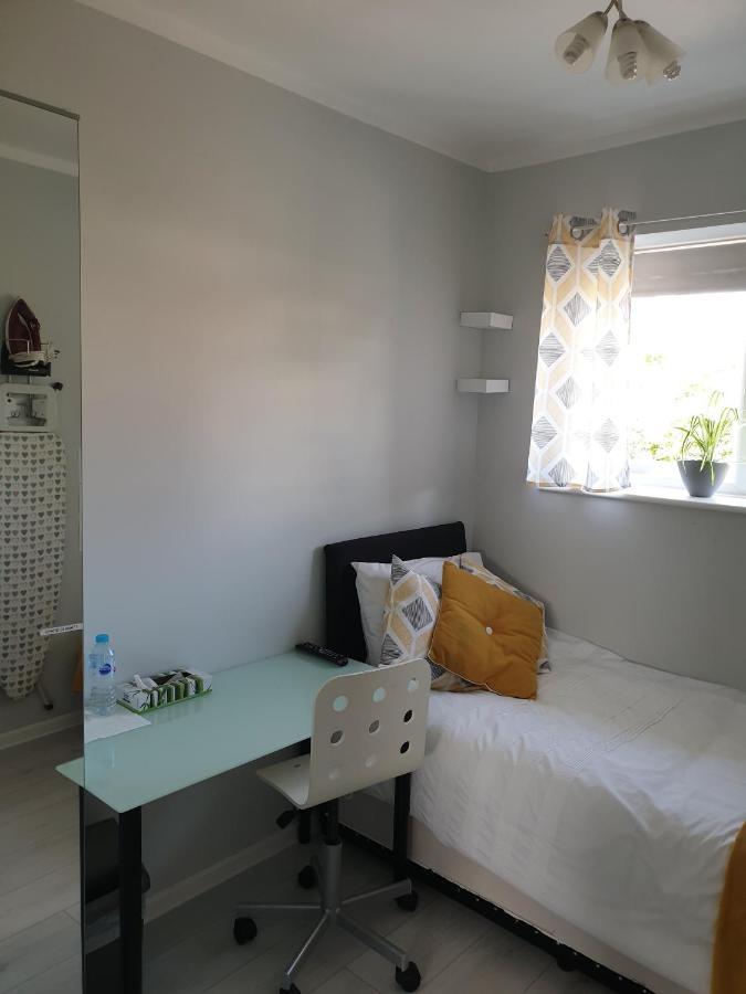 Comfortable Rooms In The House Оксфорд Екстериор снимка